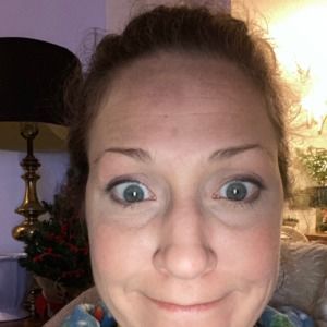 Meet your Posher, Joelle